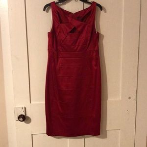 Lined satin-y red dress - PERFECT for Christmas!